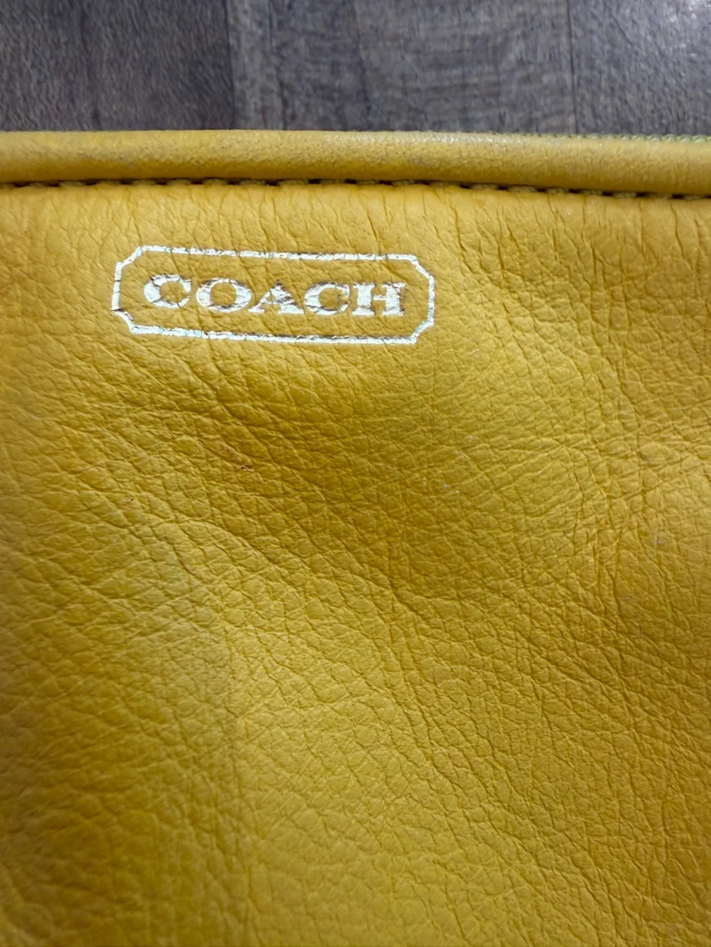 Coach pre loved